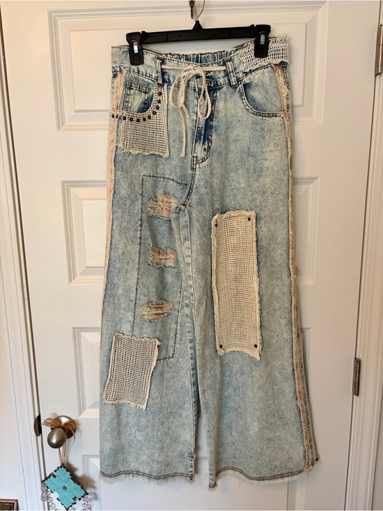 POL Denim - NWT POL Light Wash Patchwork Wide-Leg Jeans